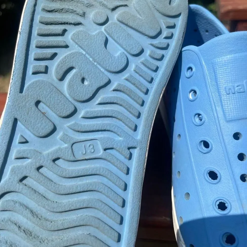 Native Shoes Youth 3 Jefferson Baby Blue White Water Sandals